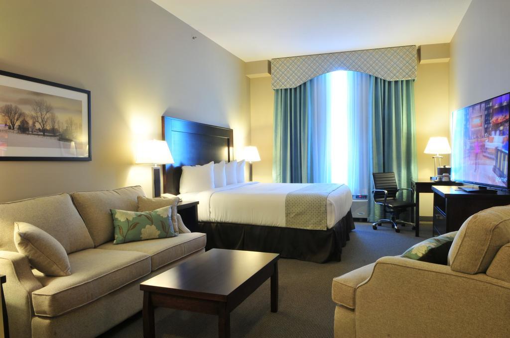 Ramada By Wyndham Emerald Park/Regina East Chambre photo