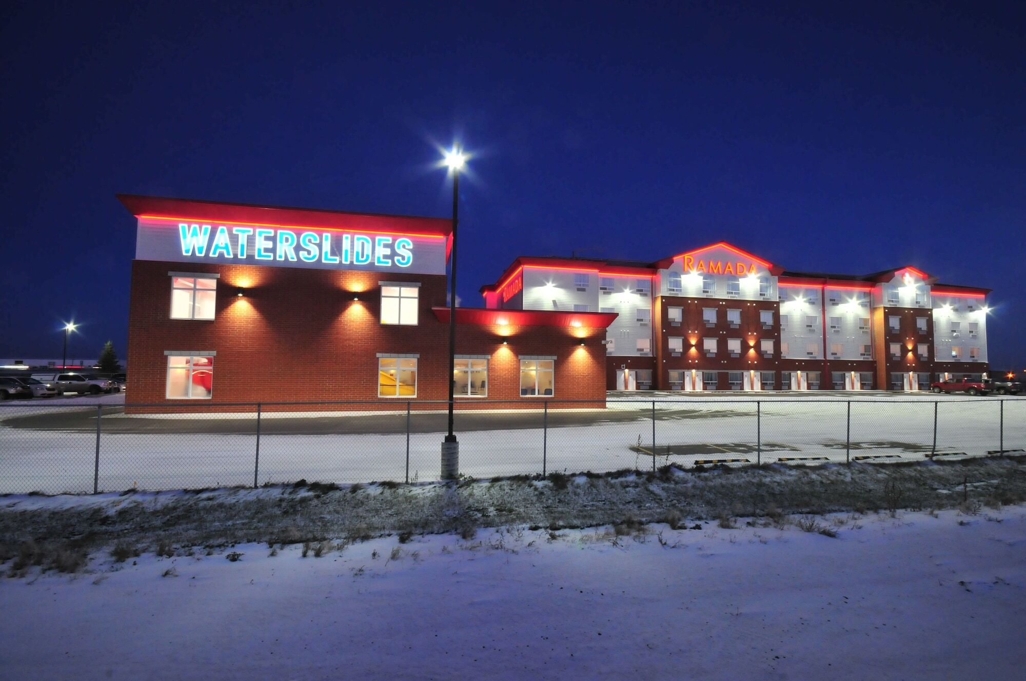 Ramada By Wyndham Emerald Park/Regina East Extérieur photo