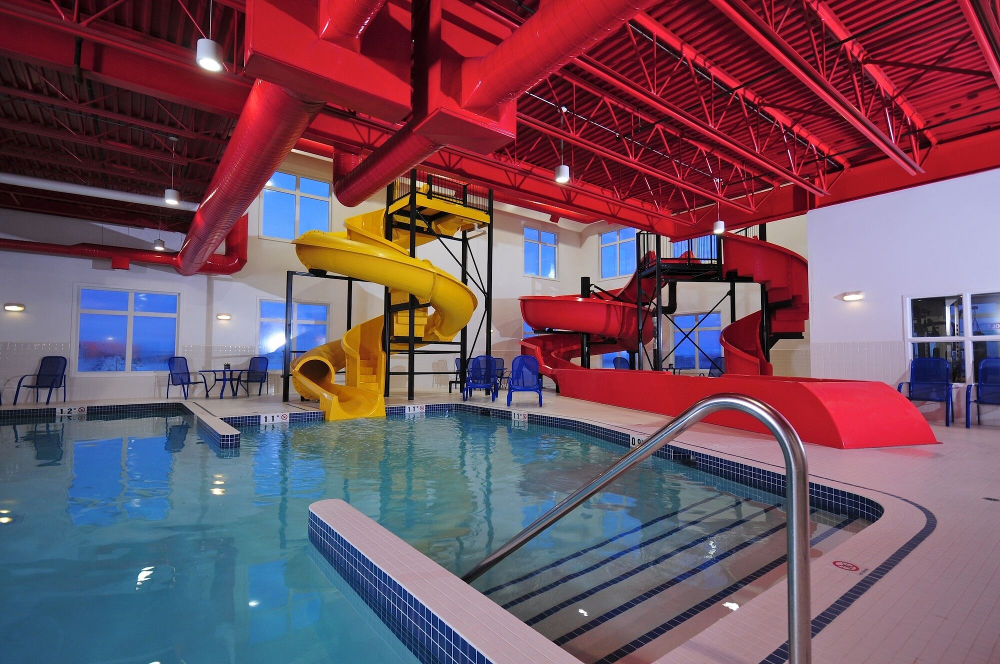 Ramada By Wyndham Emerald Park/Regina East Extérieur photo