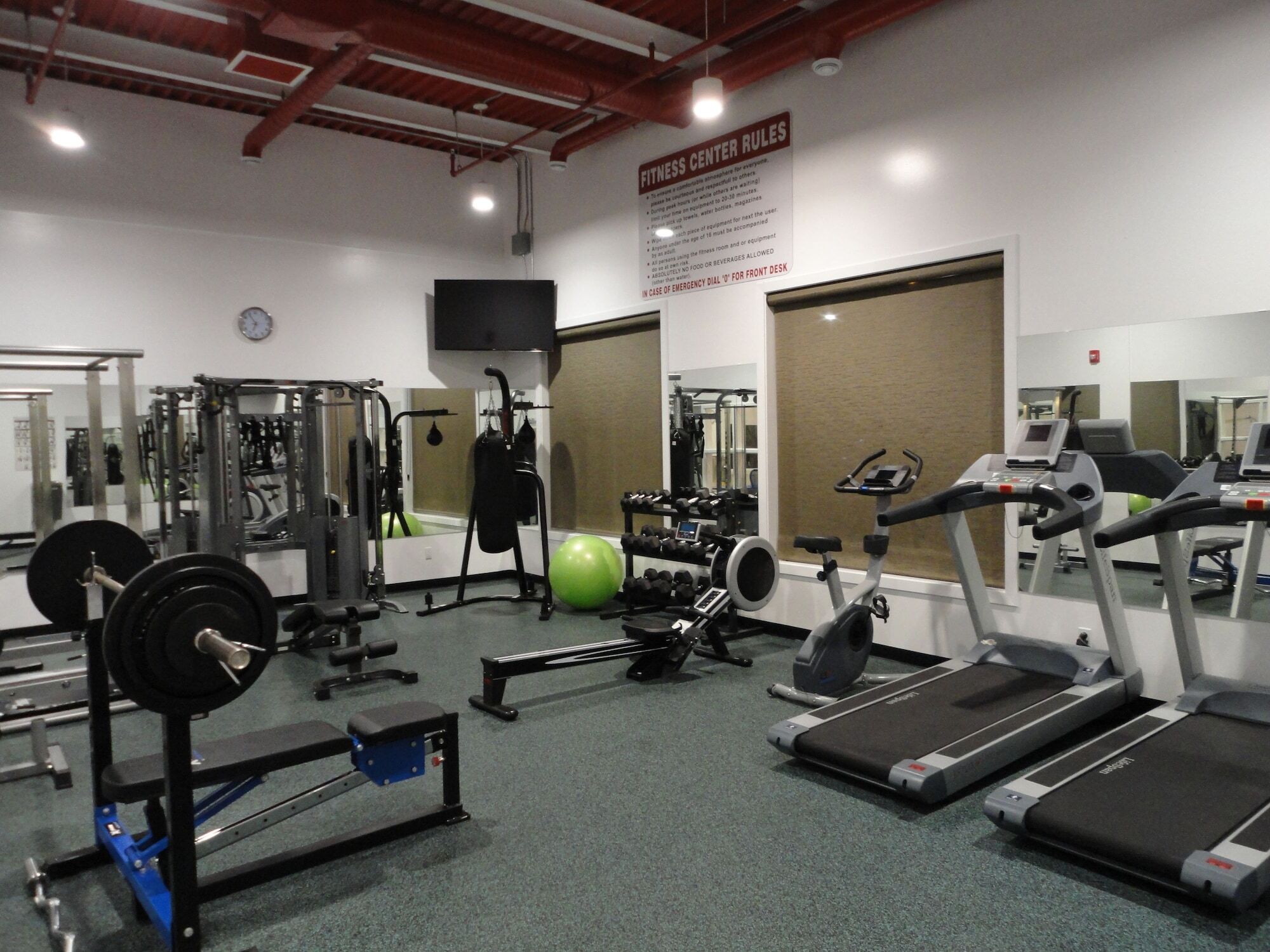 Ramada By Wyndham Emerald Park/Regina East Extérieur photo